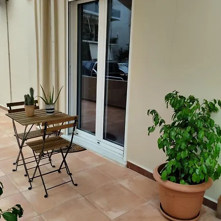 Corner House Apartment