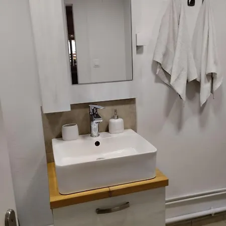 Corner House Апартаменты Ханья